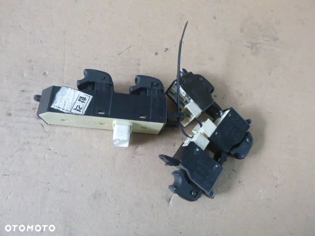 PANEL STEROWANIA SZYBAMI HYUNDAI SANTA FE I 00-06 - 5