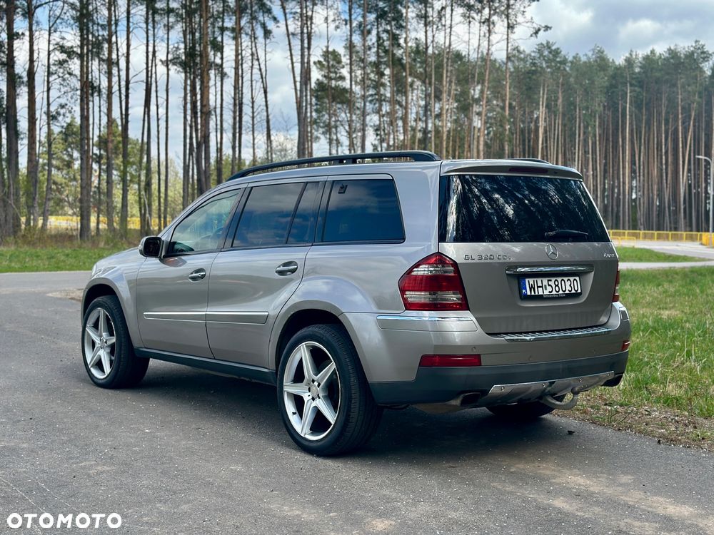 Mercedes-Benz GL 320 CDI 4Matic 7G-TRONIC - 3