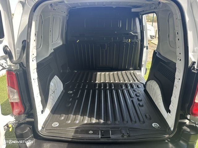 Toyota PROACE CITY 3 LUG. C/ECRÃN CX.6V. - 7