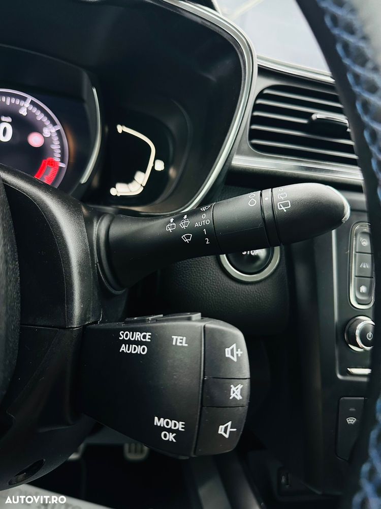 Renault Kadjar Energy TCe 130 LIMITED - 32