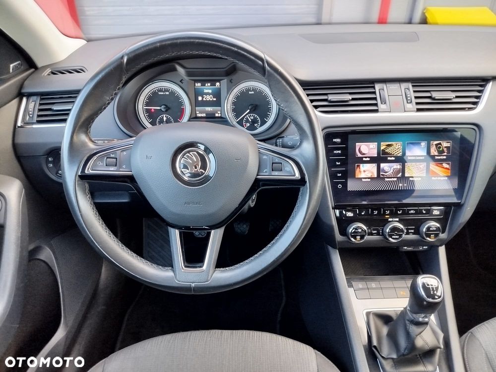 Skoda Octavia 1.6 TDI Premium Edition - 7