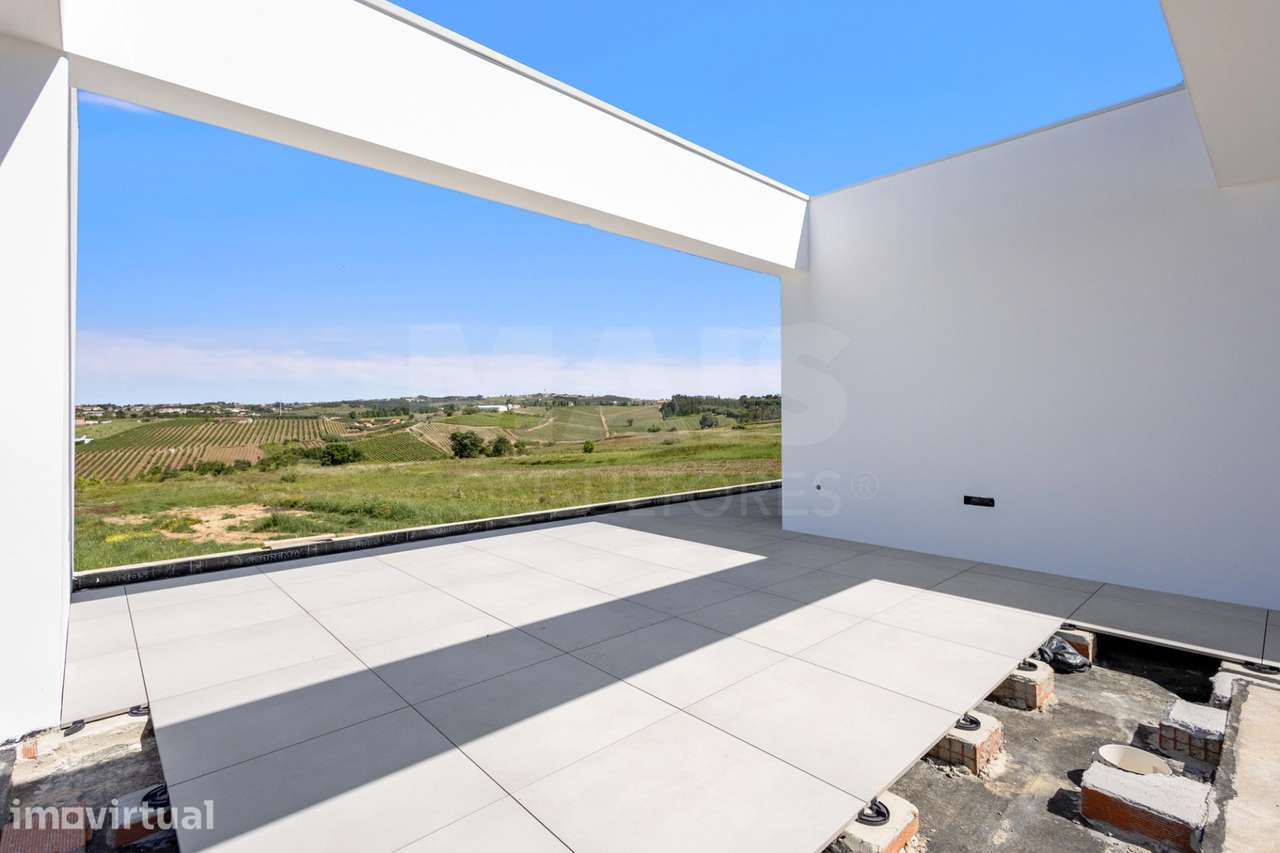 Moradia térrea T4 em terreno de 2 hectares no Carvalhal - Grande imagem: 4/50