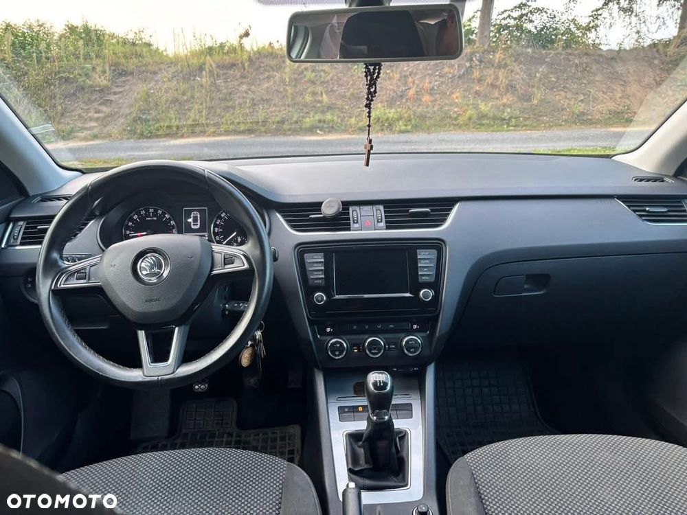 Skoda Octavia 1.6 TDI Ambition - 4