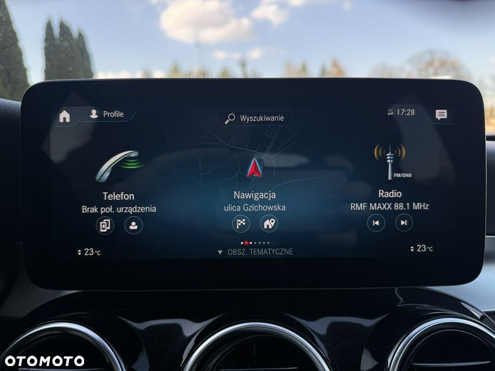 Mercedes-Benz GLC - 25