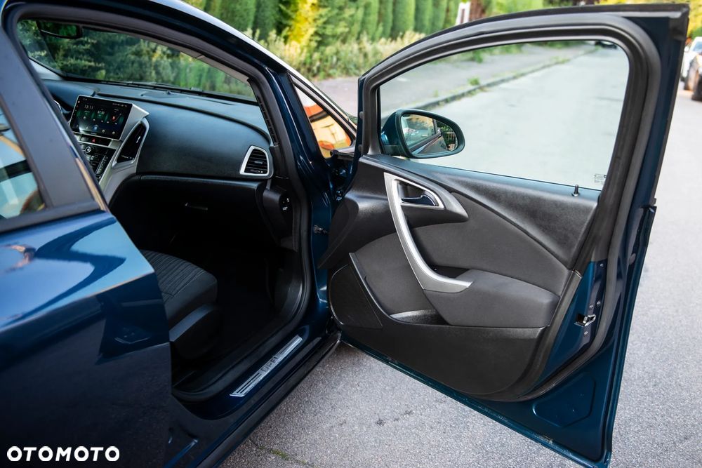 Opel Astra 1.6 ecoFLEX Start/Stop - 35