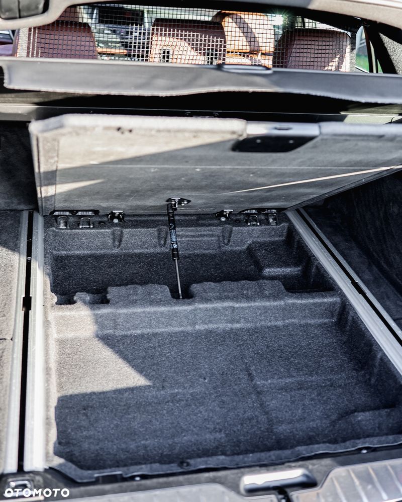 BMW Seria 5 530d xDrive - 32