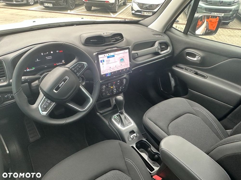 Jeep Renegade - 10
