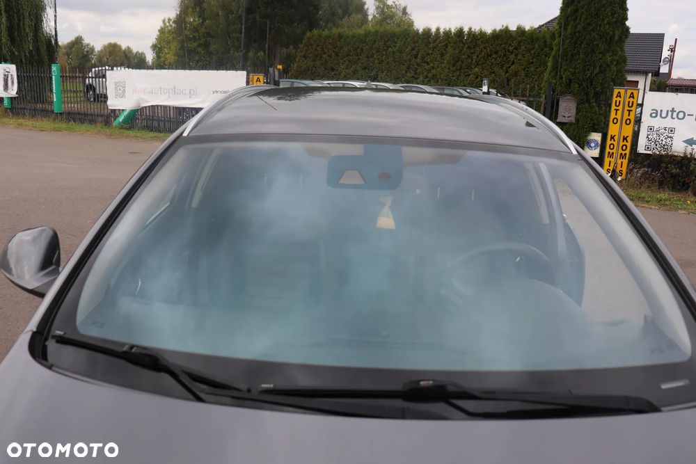 Opel Insignia 2.0 CDTI Cosmo S&S - 24