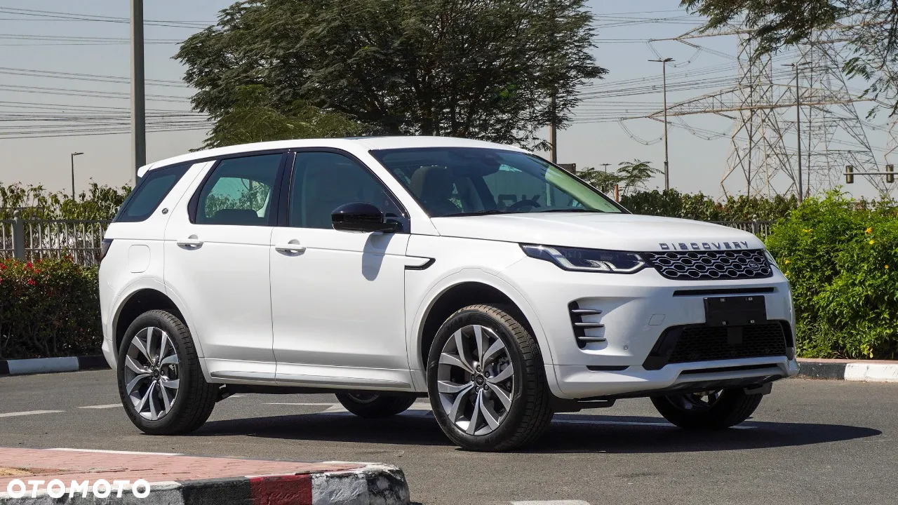 Land Rover Discovery Sport P250 Dynamic HSE - 28