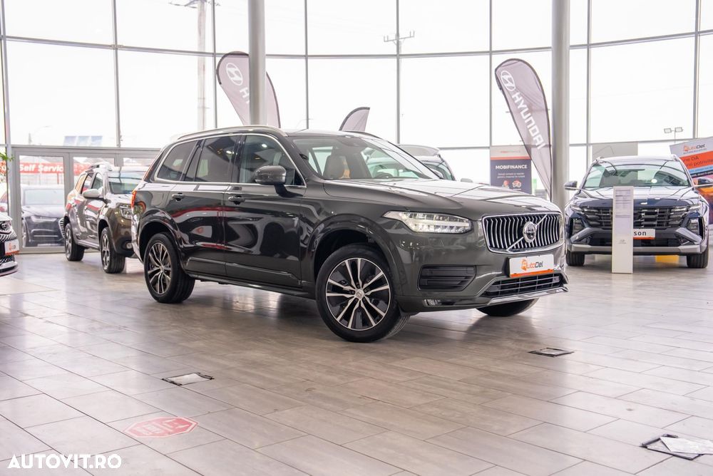 Volvo XC 90 B5 D AWD Geartronic Momentum Pro - 29
