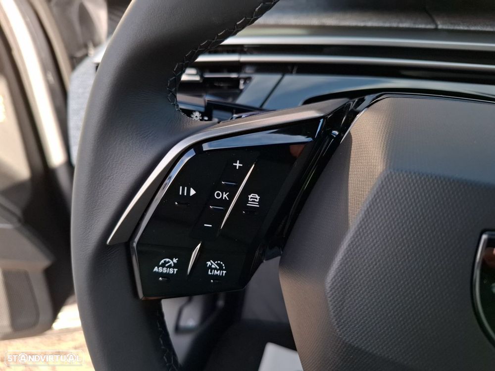 Peugeot E-3008 73 kWh Allure - 16