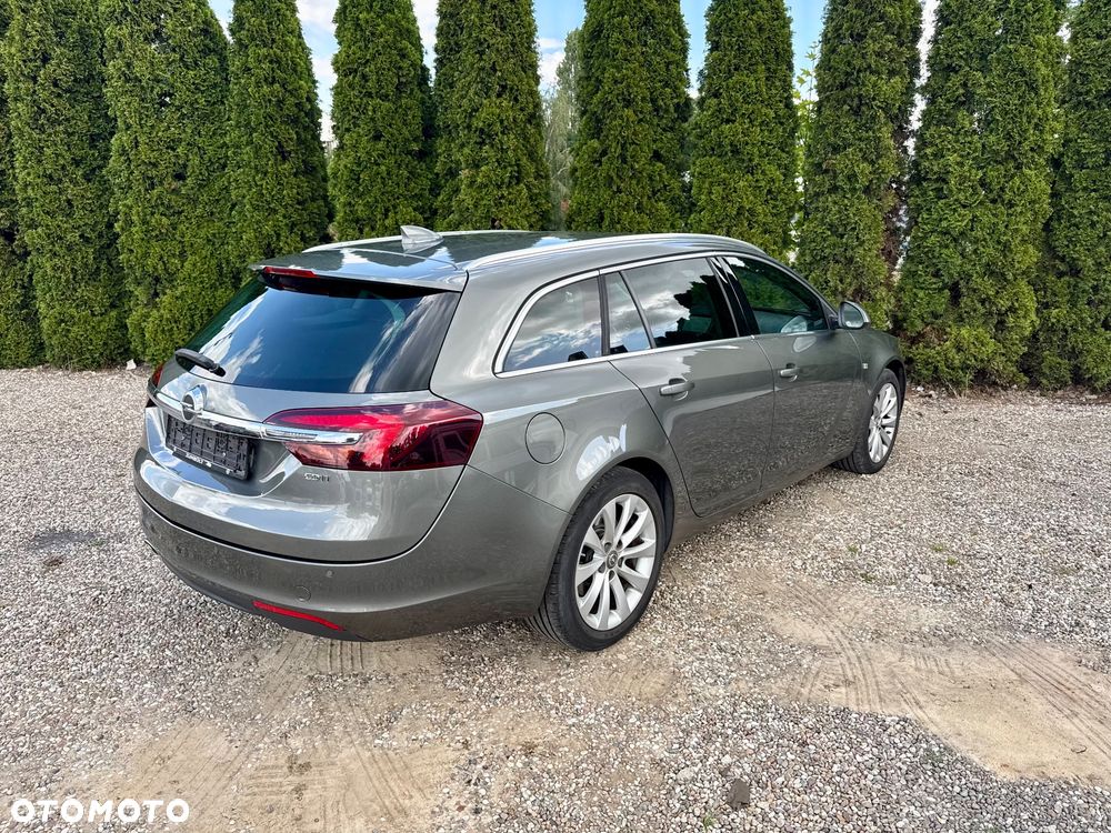 Opel Insignia - 12