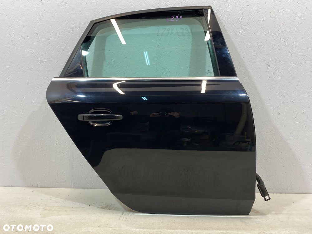 AUDI A4 B8 DRZWI PRAWE TYŁ LZ9Y SEDAN KOMPLETNE STAN BDB - 3