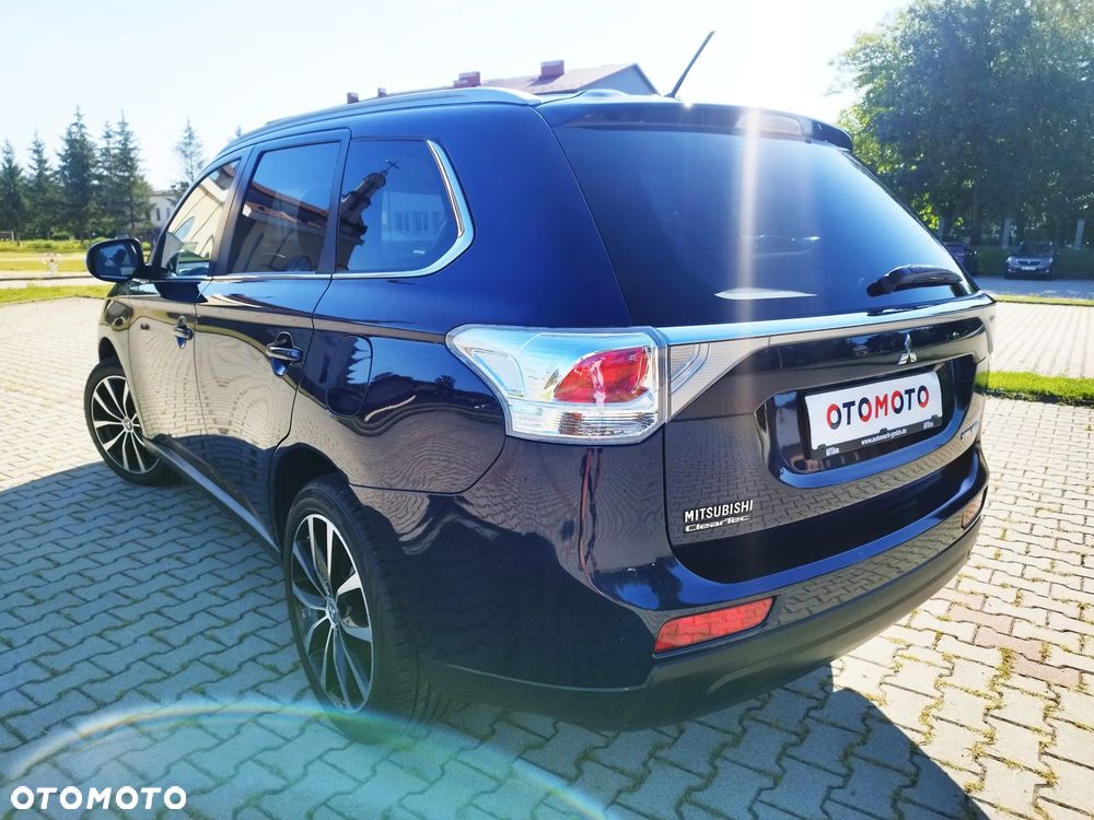 Mitsubishi Outlander 2.0 2WD Diamant Edition - 6
