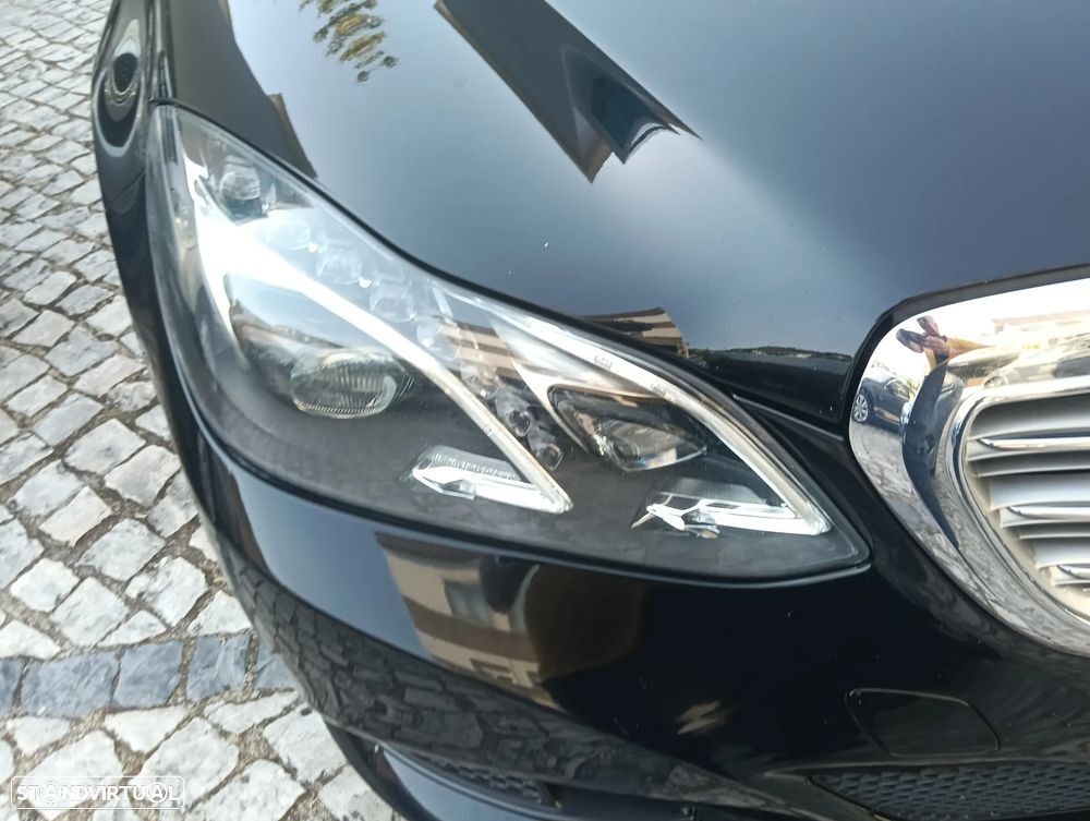 Mercedes-Benz E 220 CDI Auto Elegance - 32