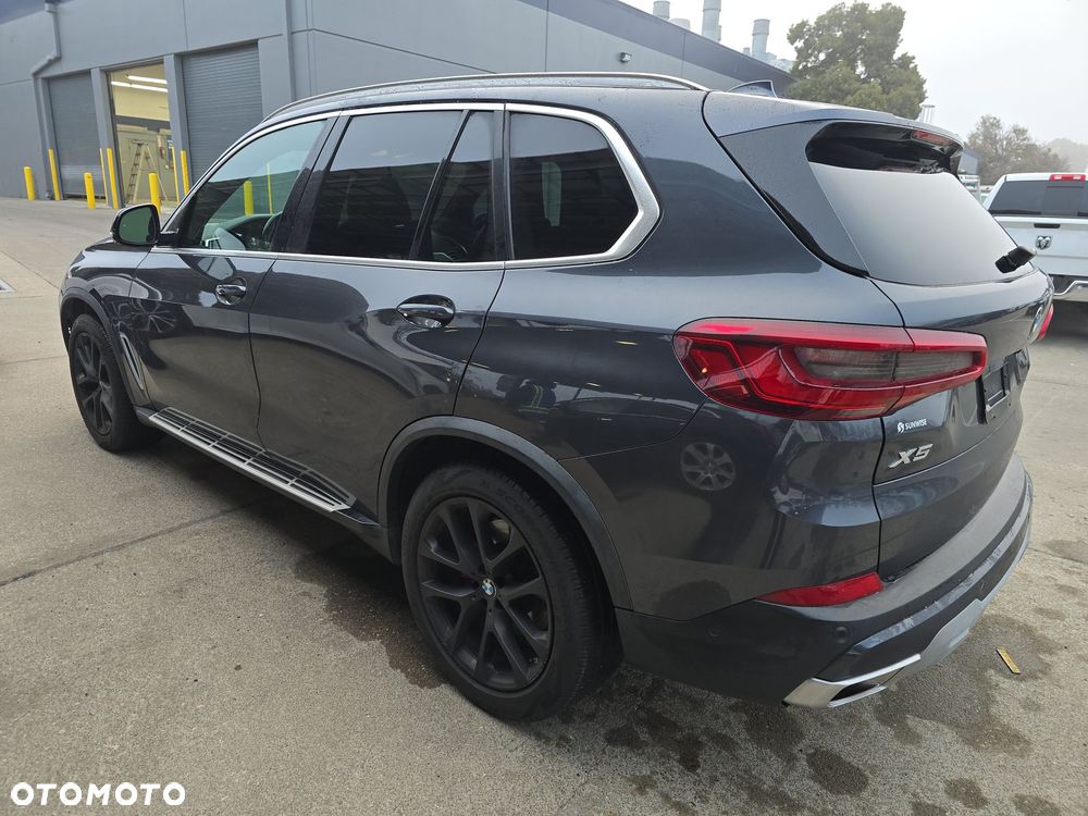 BMW X5 - 6