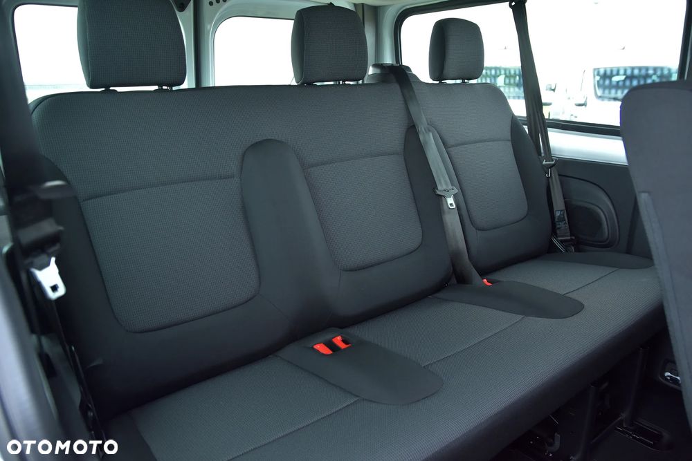 Renault Trafic Kombi 2.0 150KM Blue dCi L2 Equilibre - 30