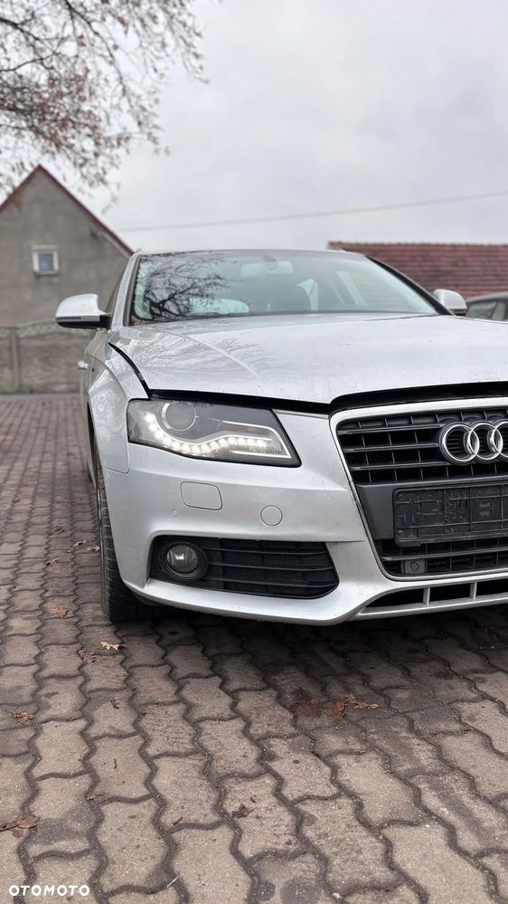 Audi A4 Avant 2.7 TDI DPF multitronic Attraction - 6