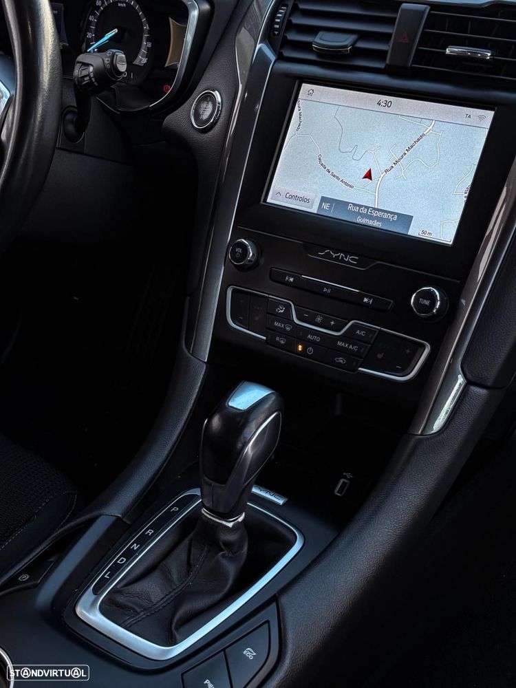 Ford Mondeo SW 2.0 HEV Titanium - 6