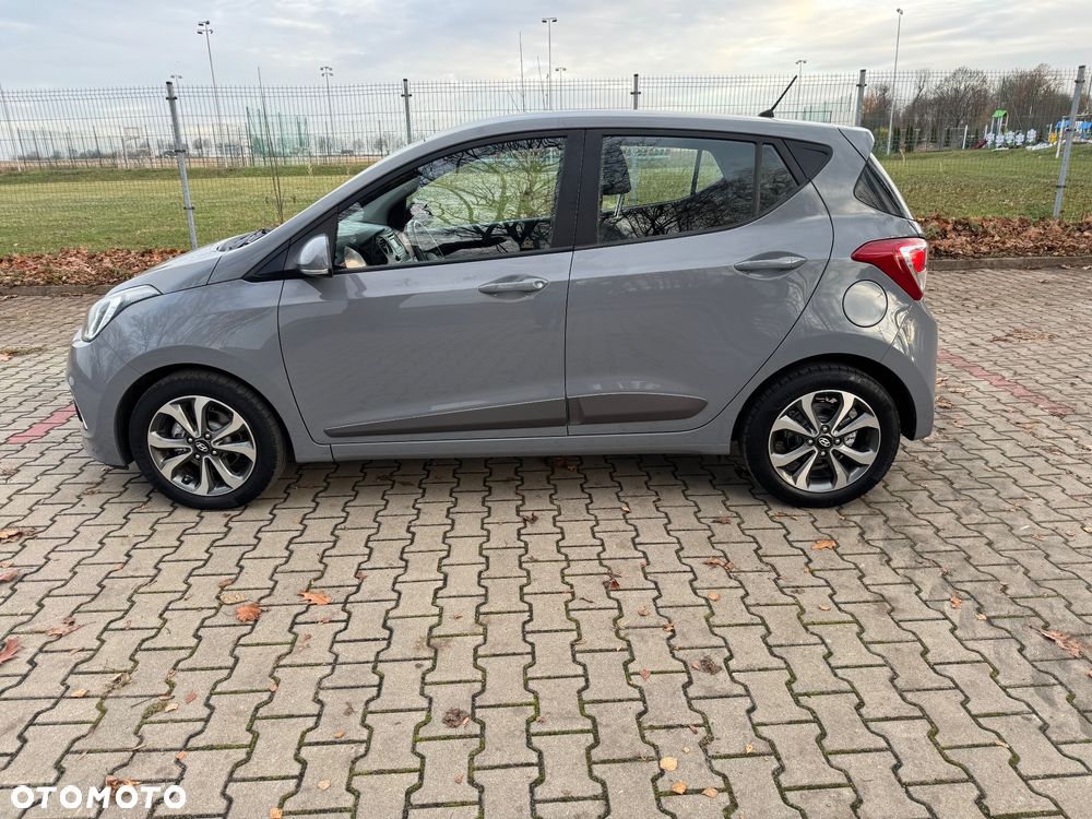 Hyundai i10 - 10