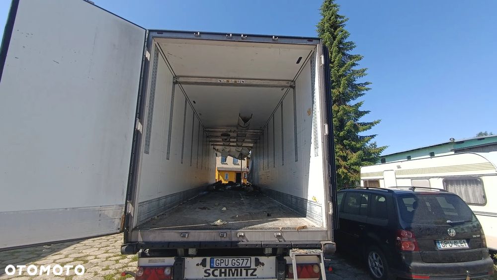 Schmitz Cargobull - 3