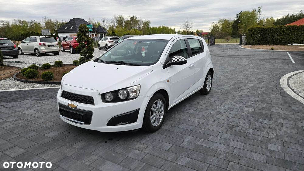 Chevrolet Aveo 1.2 LT+ - 10