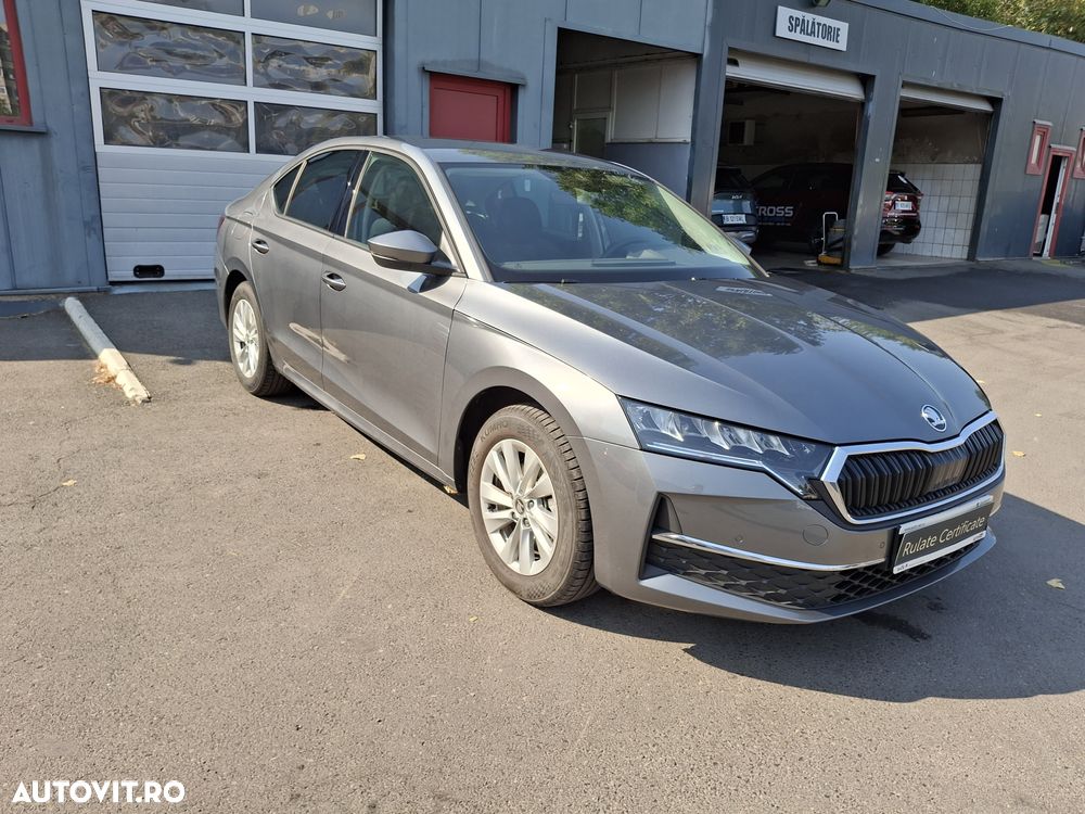 Skoda Octavia 1.5 TSI 150 CP Selection - 8