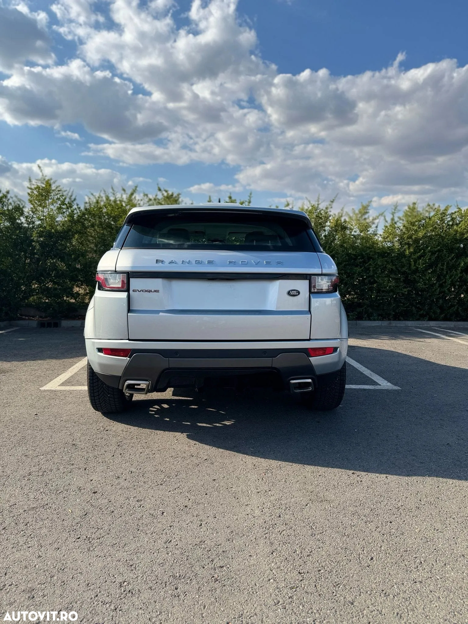 Land Rover Range Rover Evoque 2.0 D150 R-Dynamic HSE - 5