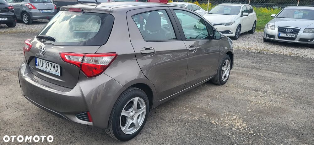 Toyota Yaris 1.5 Active - 4