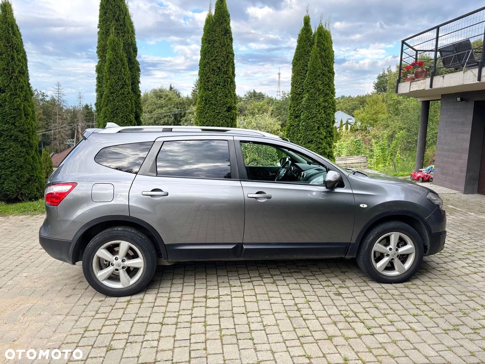 Nissan Qashqai+2 - 7