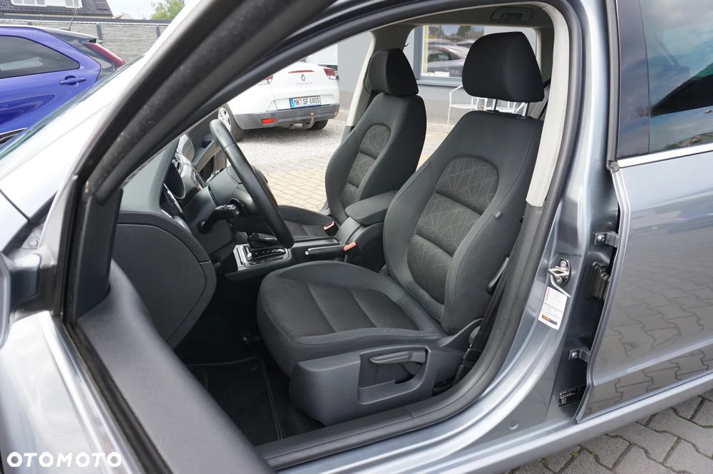 Skoda Superb 2.0 TDI DSG FAMILY - 21