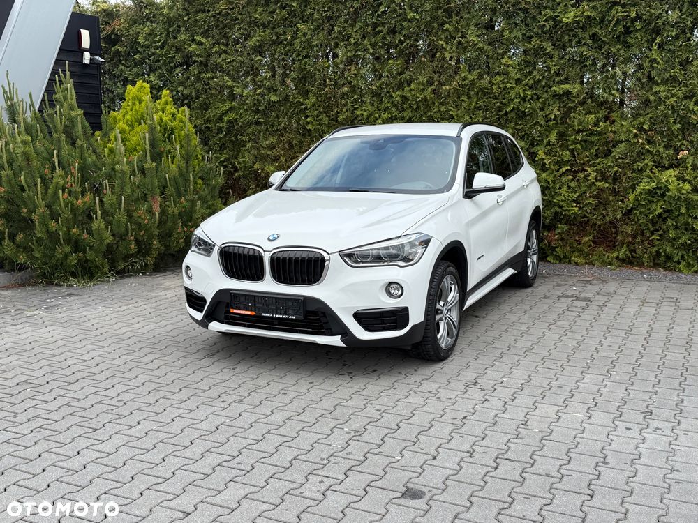 BMW X1 sDrive18d Sport Line - 3