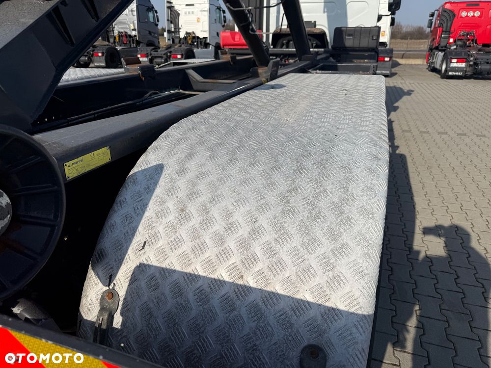 Renault PREMIUM 430DXI EEV / HAKOWIEC / RETARDER / NISKI PRZEBIEG / SPROWADZONY / STAN BDB / / / - 22