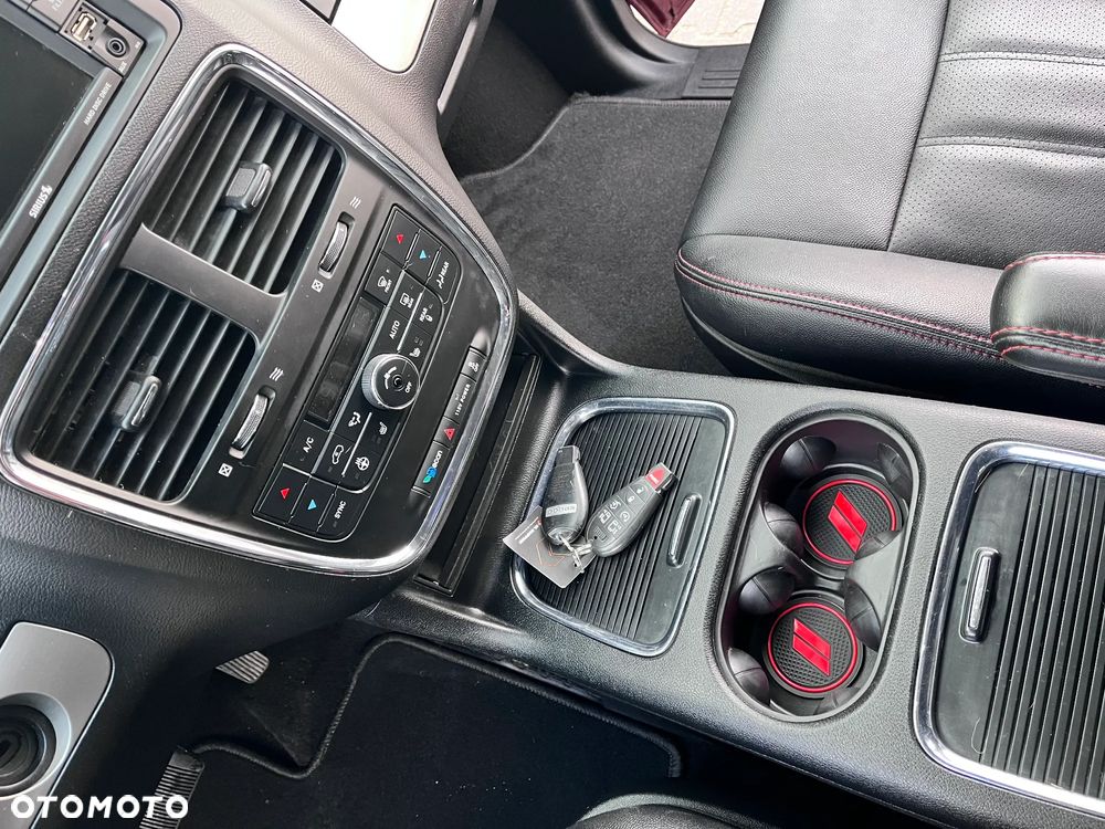 Dodge Grand Caravan 3.6 R/T - 14