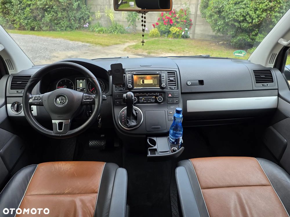 Volkswagen Multivan - 6