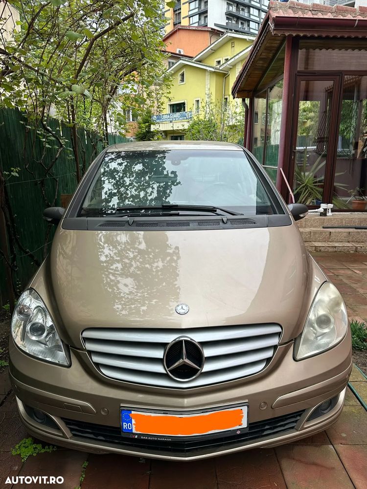 Mercedes-Benz B 180 CDI - 8