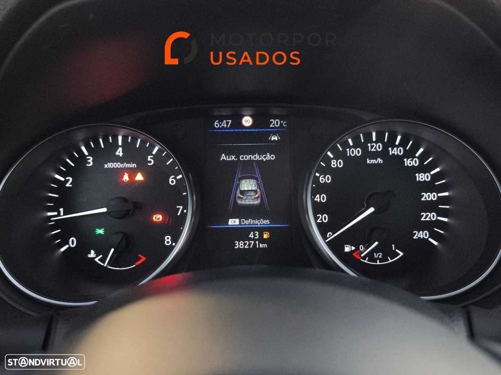 Nissan Qashqai 1.3 DIG-T N-Connecta - 17