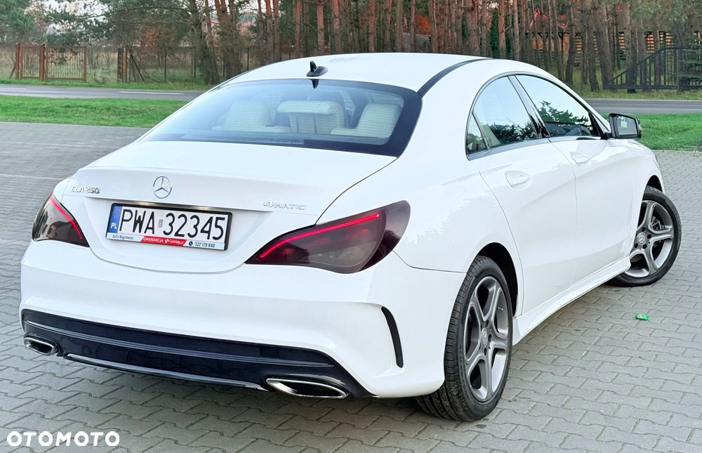 Mercedes-Benz CLA 250 4-Matic AMG Line - 25