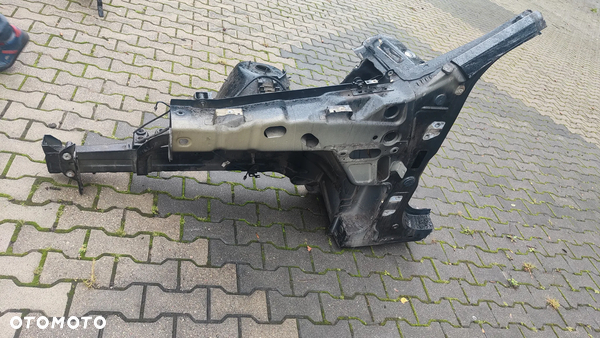 PODŁUŻNICA  LEWA JEEP CHEROKEE WK2