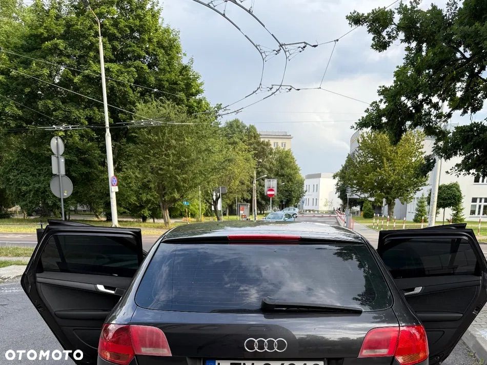 Audi A3 Sportback - 2