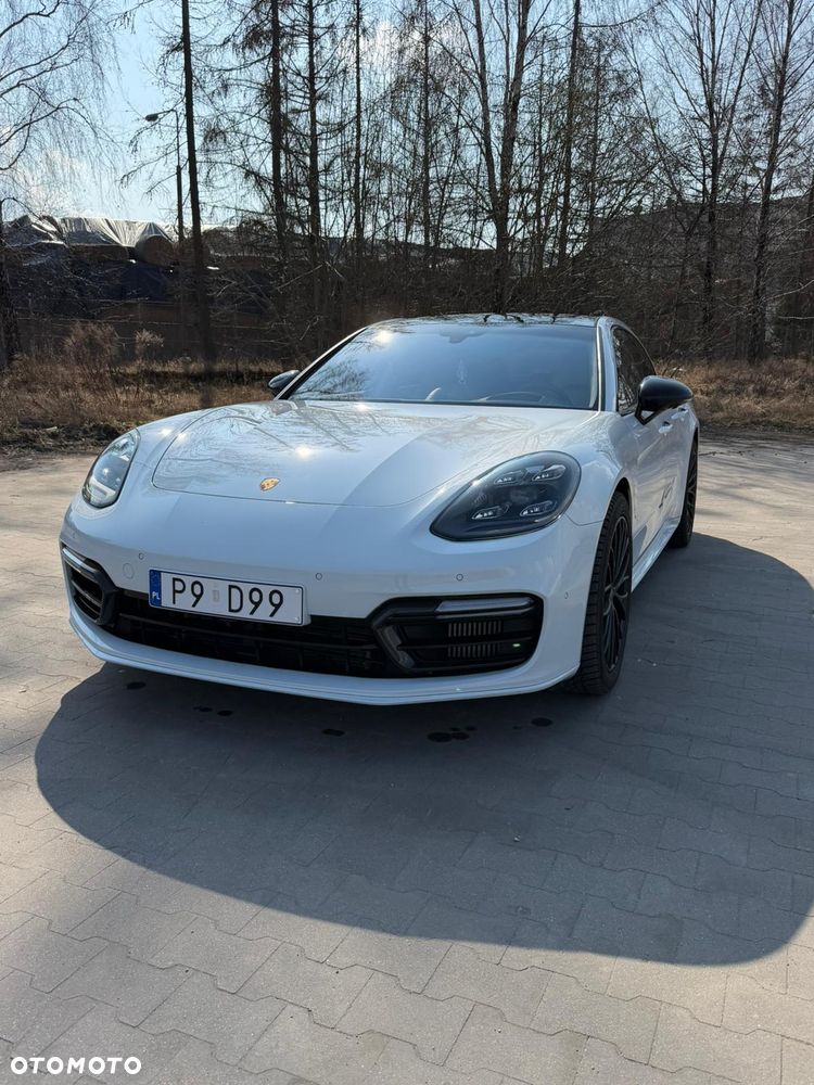 Porsche Panamera Turbo S - 2