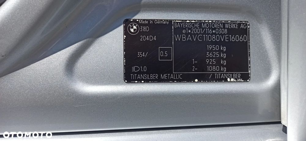 BMW Seria 3 318d - 21