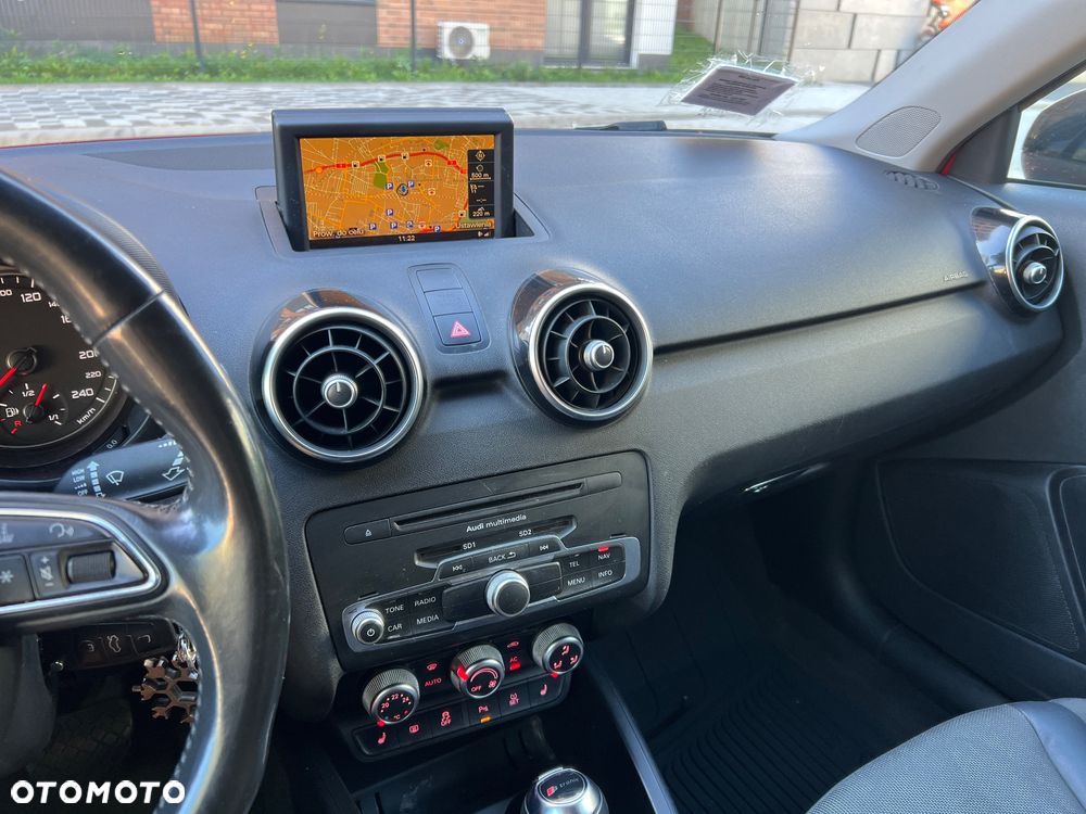 Audi A1 3-drzwiowe 1.6 TDI S tronic Attraction - 9