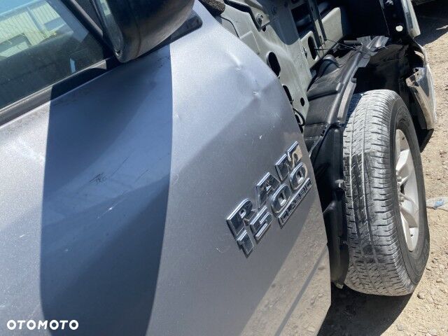 RAM 1500 5.7 Quad Cab Laramie - 6