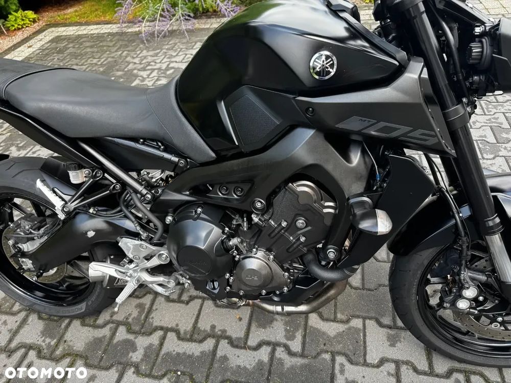 Yamaha MT - 21