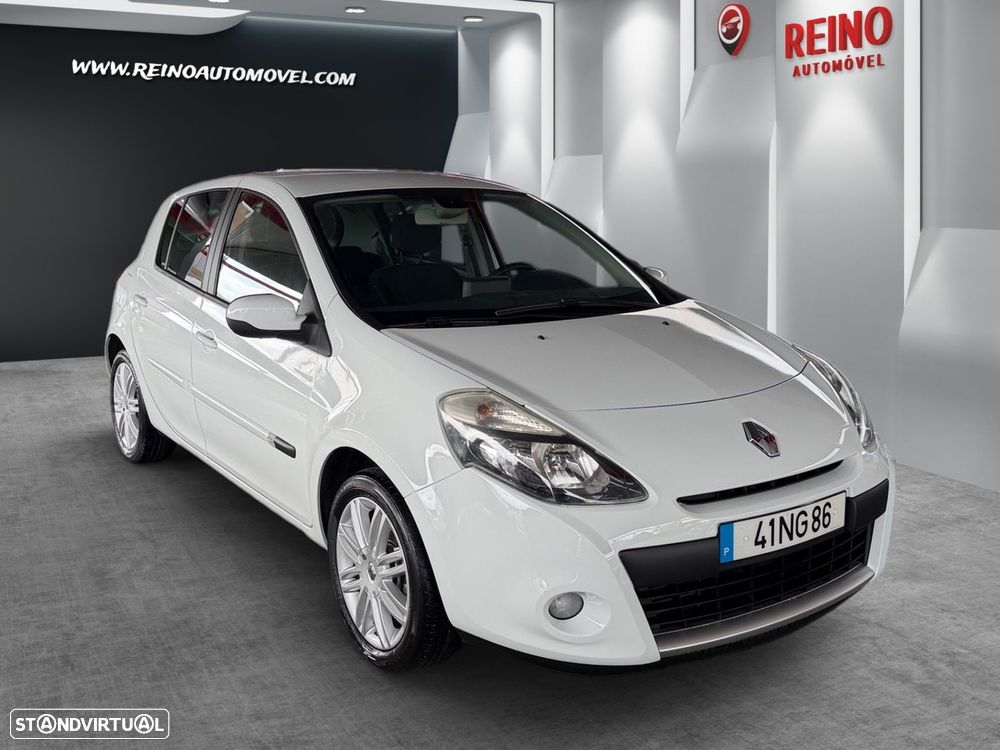 Renault Clio 1.5 dCi 90 FAP TomTom Edition - 2