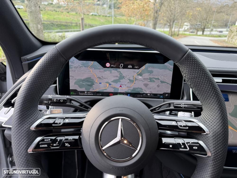 Mercedes-Benz E 300 e AMG Line - 23