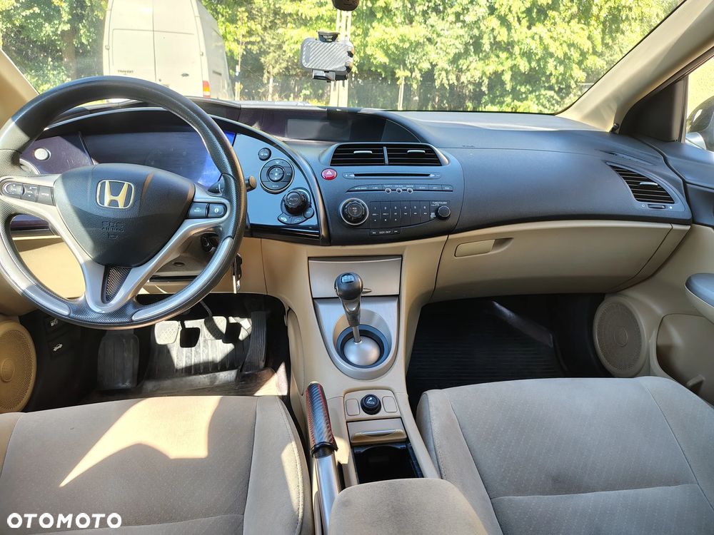 Honda Civic 1.8 Comfort - 7