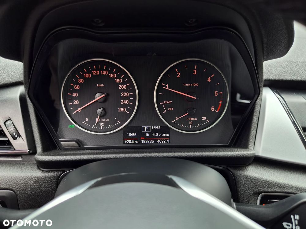BMW Seria 2 220d Sport-Aut Advantage - 25