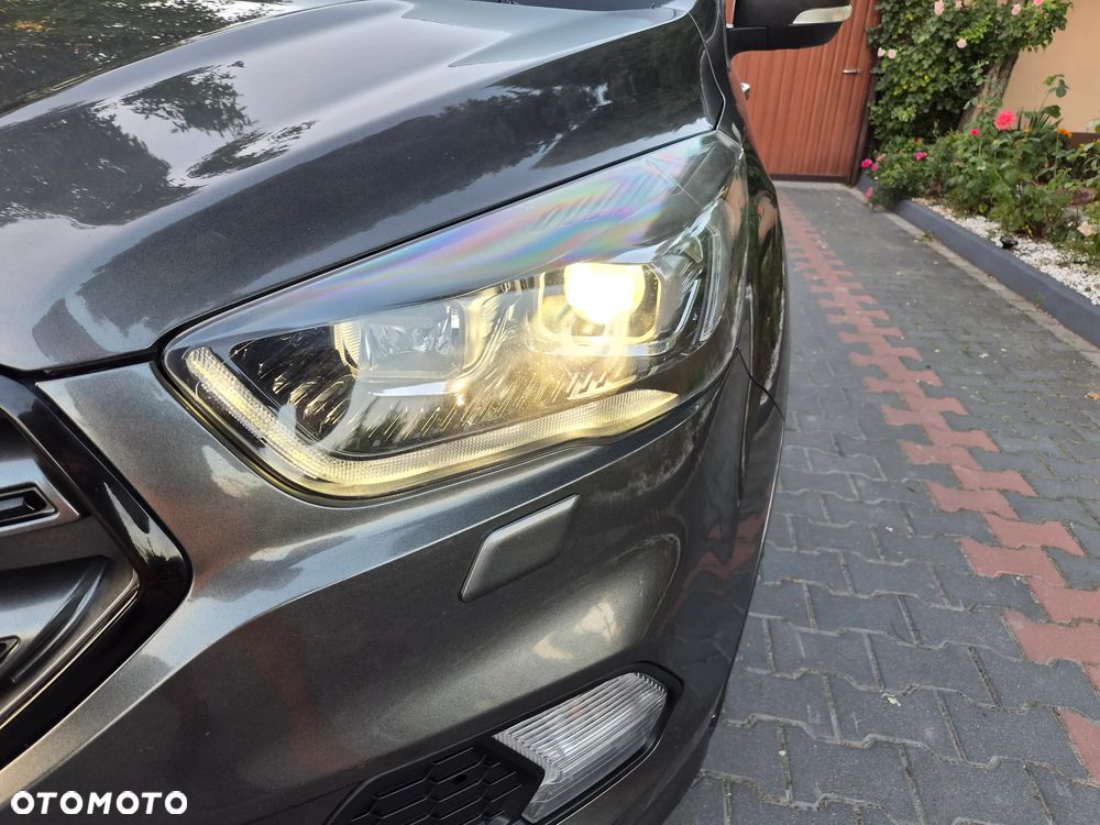 Ford Kuga 2.0 TDCi 4x4 ST-Line - 22